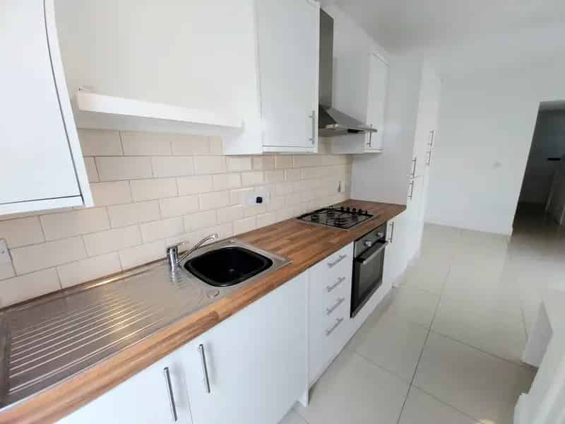 2 Bedroom House in Grangetown