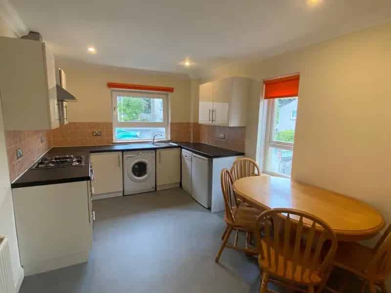 2 Bedroom Flat to Rent in Edinburgh