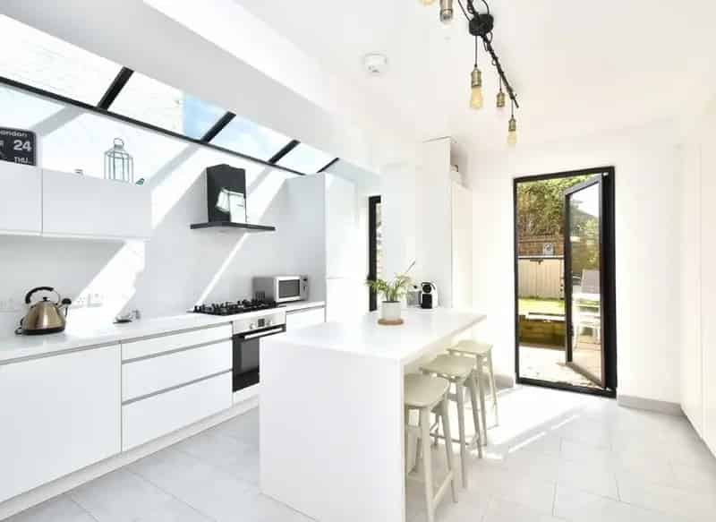 Four Bedroom Family Home Excellent Condition