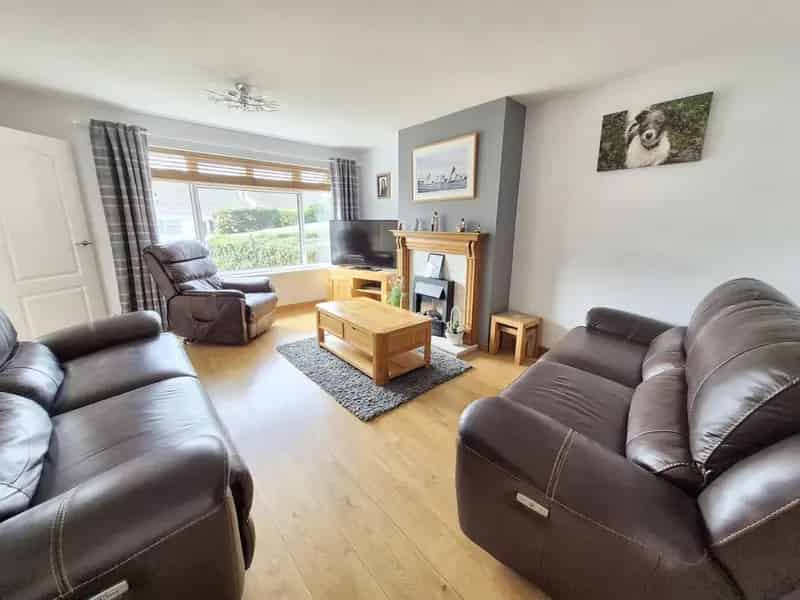 2 Bedroom Bungalow For Sale Extended Kitchen Diner Garage Parking