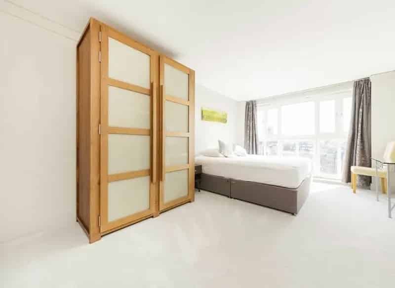 One Bedroom Flat in Artillery Mansions Westminster
