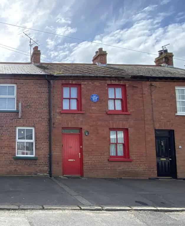 Stunning 3 Bed Mid Townhouse Ardglass Exceptional Standard