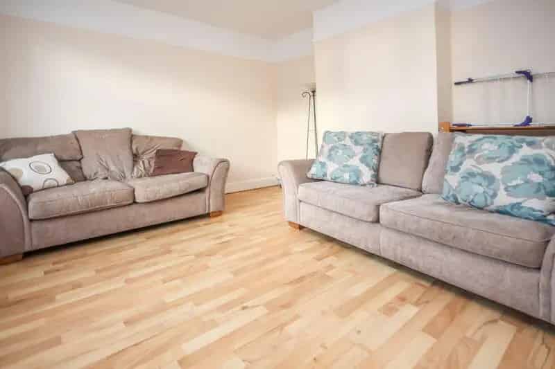 4 Bedroom Detached Student House Near Bournemouth University
