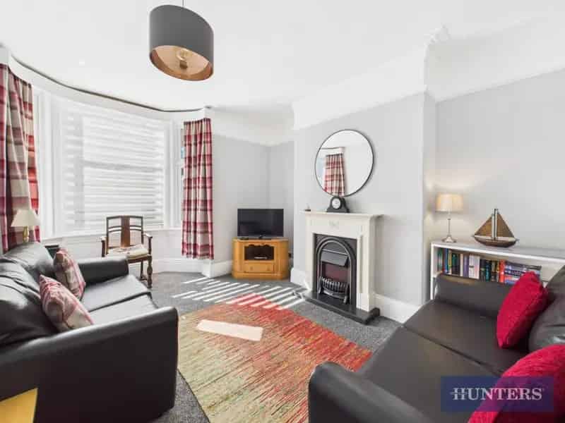 2 Bedroom Flat for Sale in Filey