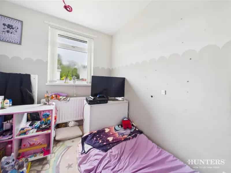 3 Bed Semi-Detached House For Sale