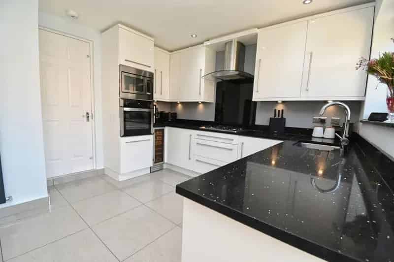 4 Bed Detached House for Sale Modern Family Home