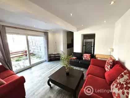 Double Room in Aberdeen House Share - Bills Included