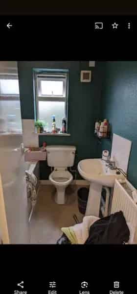 Two Bedroom House with Large Gardens and Shed