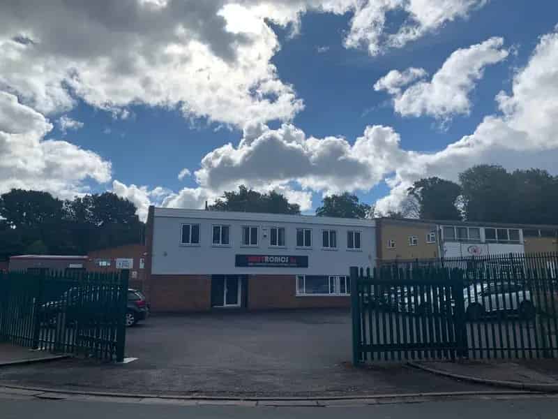 Refurbished Industrial Unit For Sale Or Lease West Reading