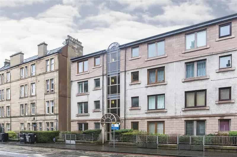 2 Bedroom Flat to Rent
