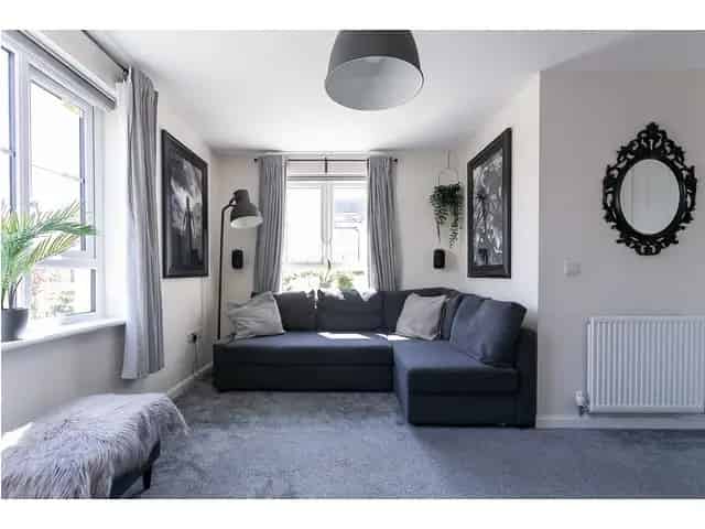 3 Bedroom End Terrace House for Sale in Mortonhall Edinburgh