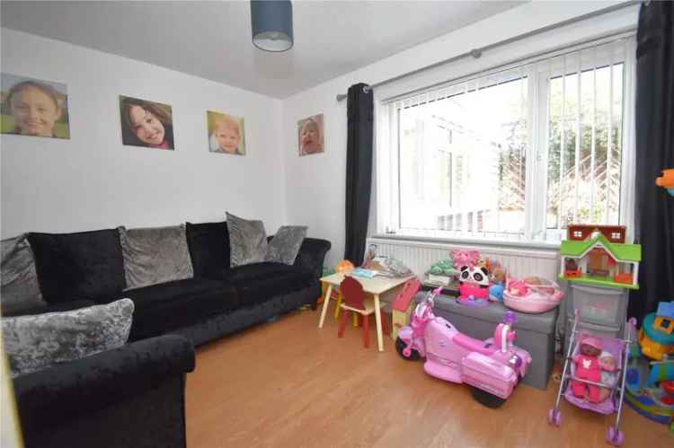 4 bedroom end of terrace house for sale