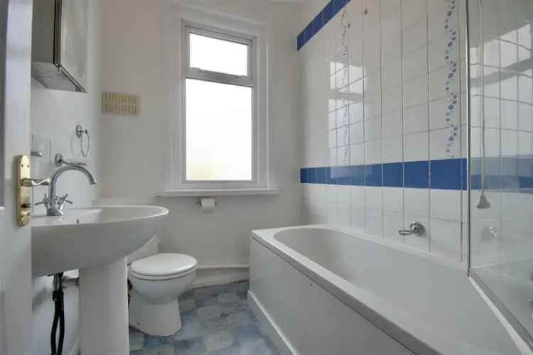 2 Bedroom Flat House to Rent Alexandra Park Views