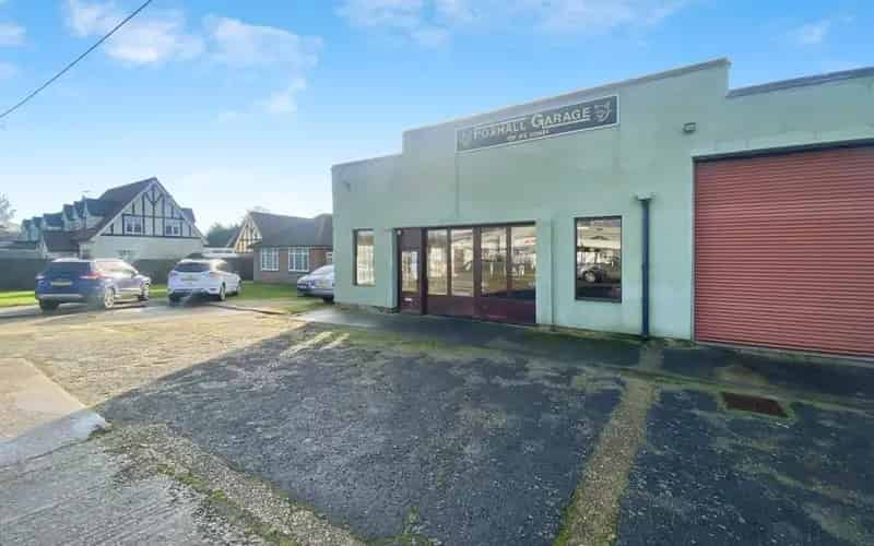 Felixstowe Road Property: Garage, Bungalow, 0.585 Acres
