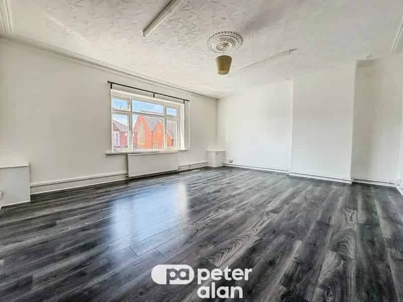 4 Bedroom Duplex Canton - Newly Refurbished