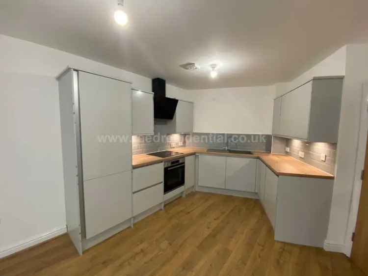 2 Bedroom Apartment House to Rent