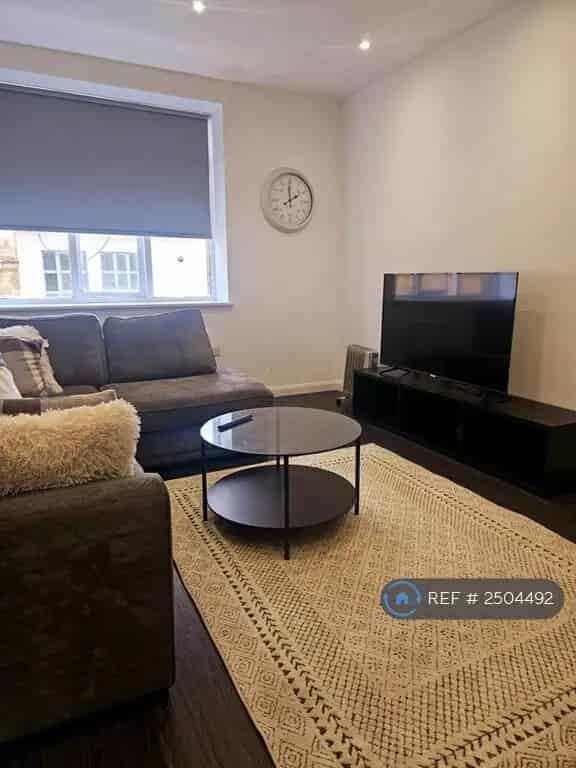 1 Bedroom Flat Bradford City Centre