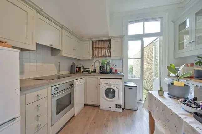 2 Bed Flat to Rent Putney SW15 Short Let Garden