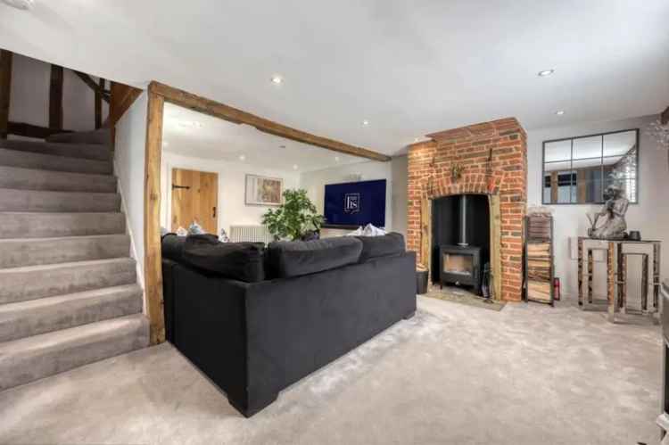 Grade II Listed 2 Bedroom Cottage For Sale
