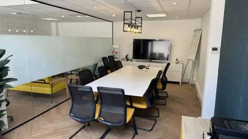 Modern Office Space Woking Town Centre