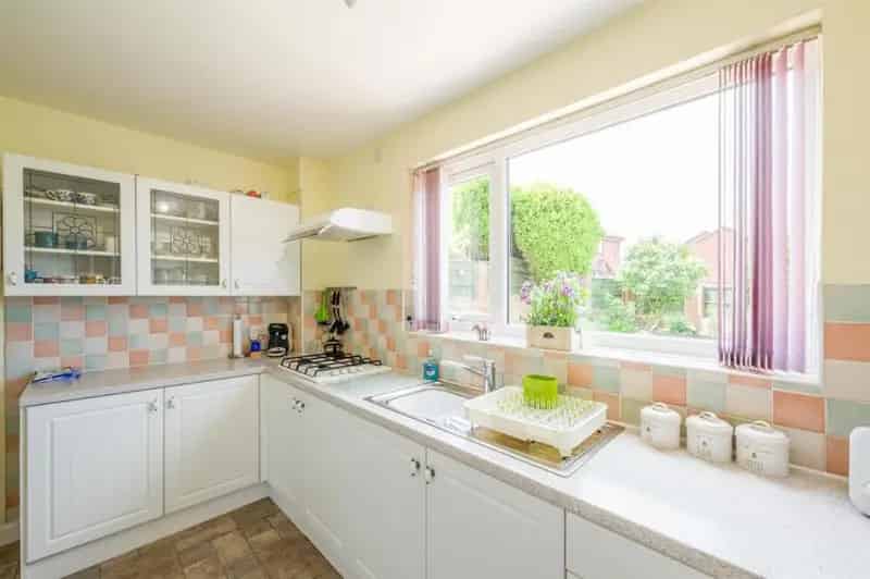 4 Bed Detached House For Sale Gornal Wood