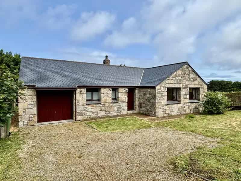 3 Bedroom Detached Bungalow for Sale in Pendeen