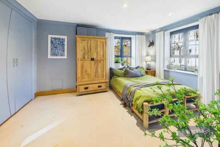 1 Bed Ground Floor Apartment For Sale Near Ocean Village Marina