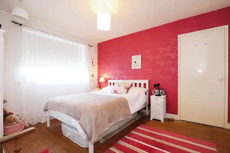Charming 2-Bedroom Detached Cottage in Fulford York