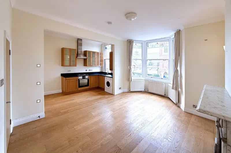 2 Bedroom Flat Apartment to Rent