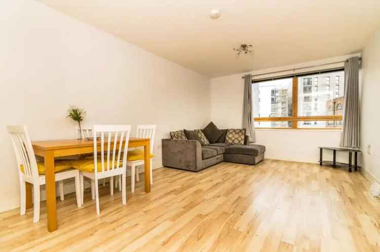 2 Bedroom Flat for Sale Manchester M3 EWS1 A1 Rated Secure Parking