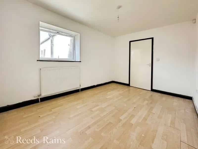 2 bedroom  Flat to rent, Widnes, Cheshire, WA8