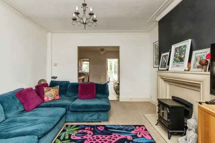 3 Bed Semi Detached House in Mapperley with En Suite and Dry Basement
