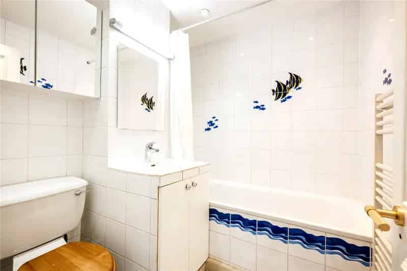 3 Bedroom Maisonette Ladbroke Grove Private Garden