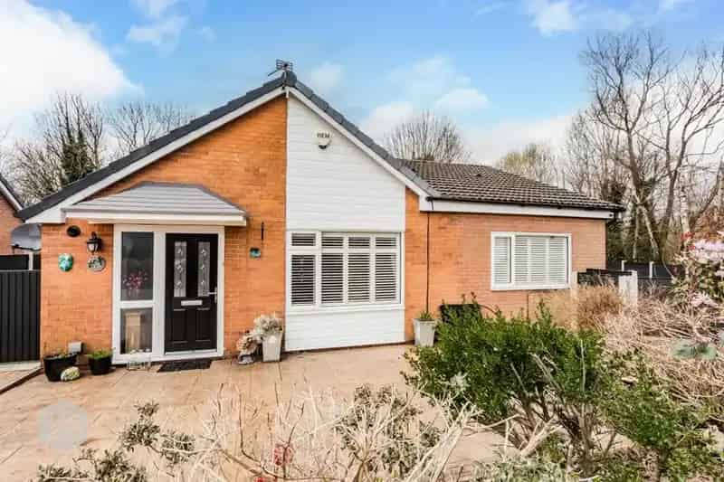 4 Bedroom Detached Bungalow For Sale