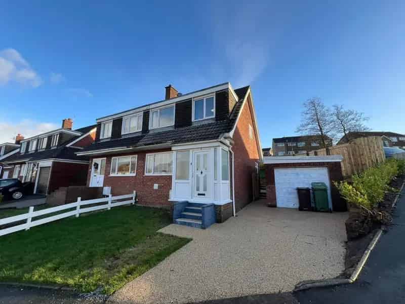 3 Bedroom Semi Detached House For Sale