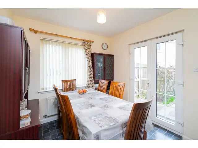 3 Bedroom Detached House for Sale Near Edinburgh