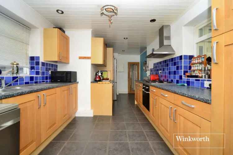 4 bedroom house in Worcester Park