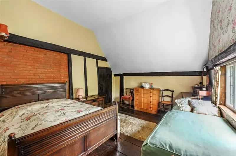 4 Bed Grade II Listed House for Sale