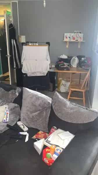 2 Bed Apartment with Balcony