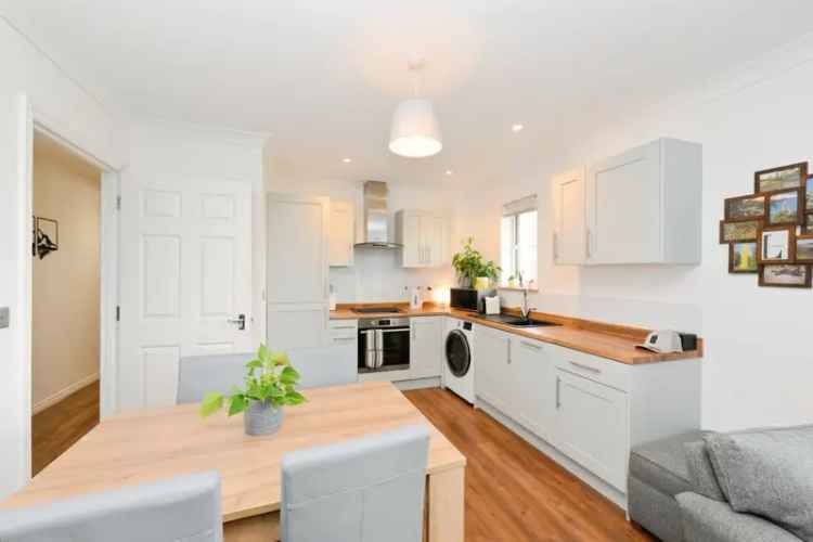 Two Bedroom Apartment in Waterfall Close Development