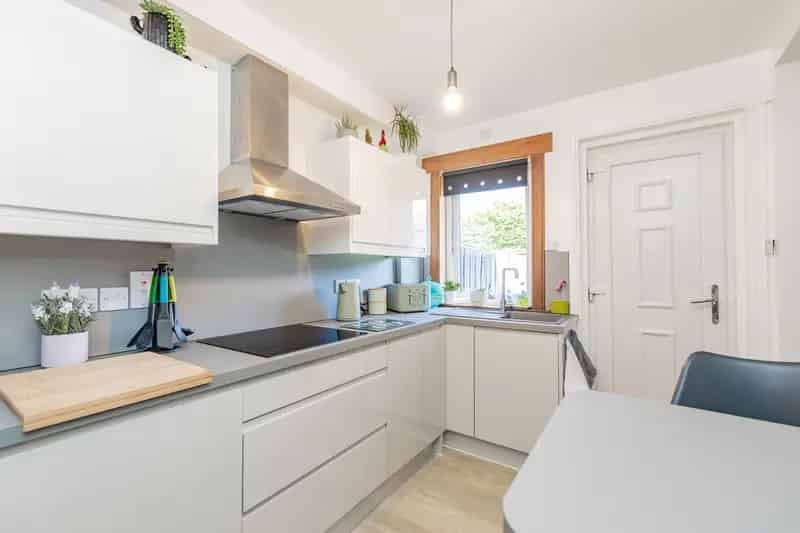2 Bedroom Terraced House in Popular Residential Area