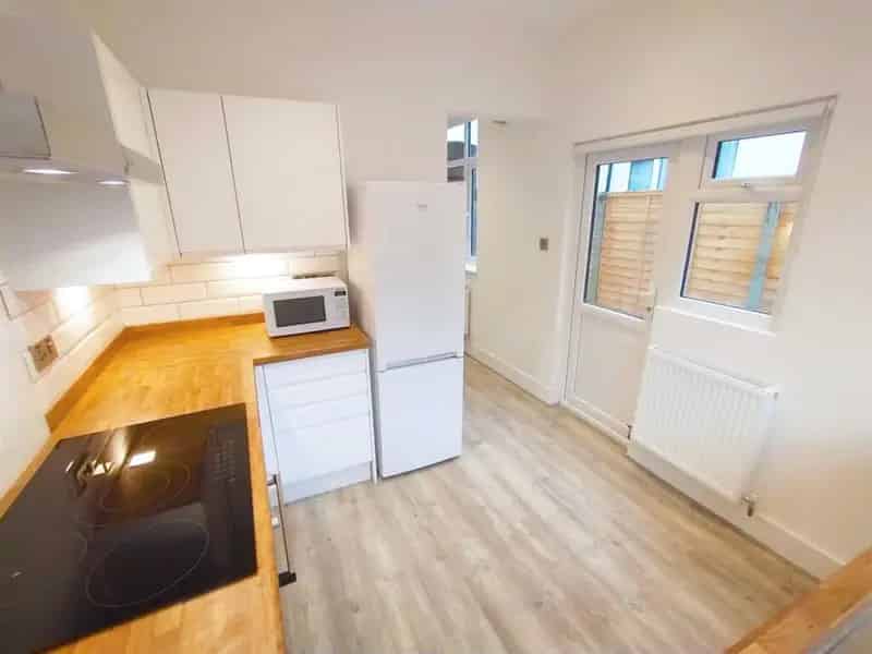 1 Bedroom House Share En-Suite Room