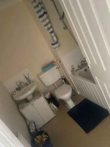 House For Rent in Borough of Swale, England