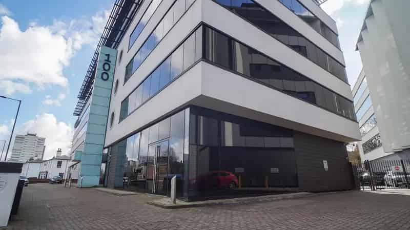 Modern Ground Floor Unit To Let Edgbaston Birmingham