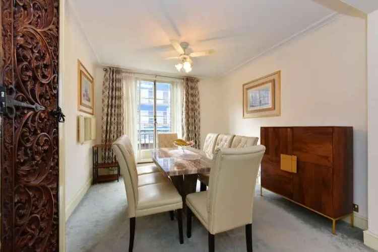 4 bed flat for sale