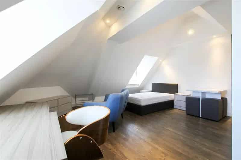 0 Bedroom Studio Student Apartment To Rent
