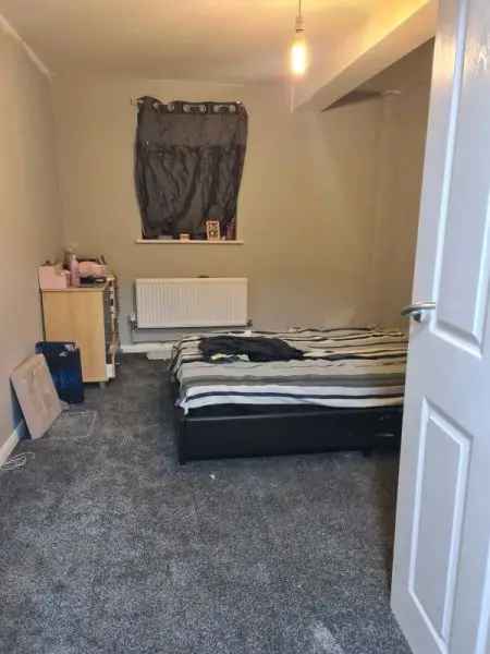 Flat For Rent in null, England