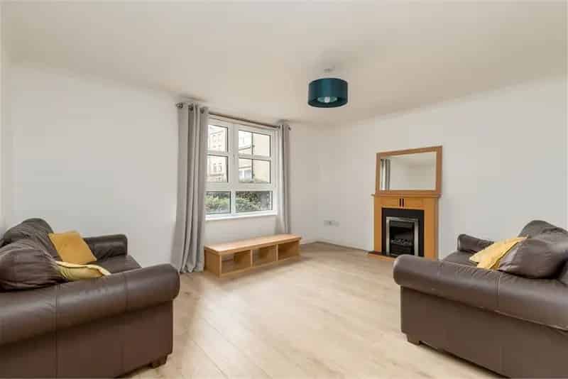 1 Bed Flat Ground Floor Restalrig Edinburgh