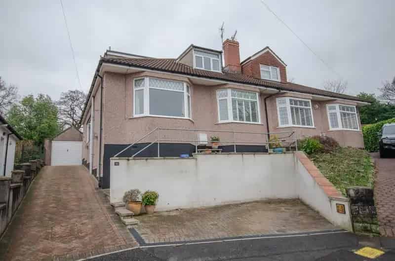 3 Bedroom Semi-Detached Bungalow for Sale