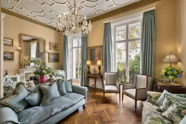 Luxury Flat for Sale in Wilton Crescent SW1X
